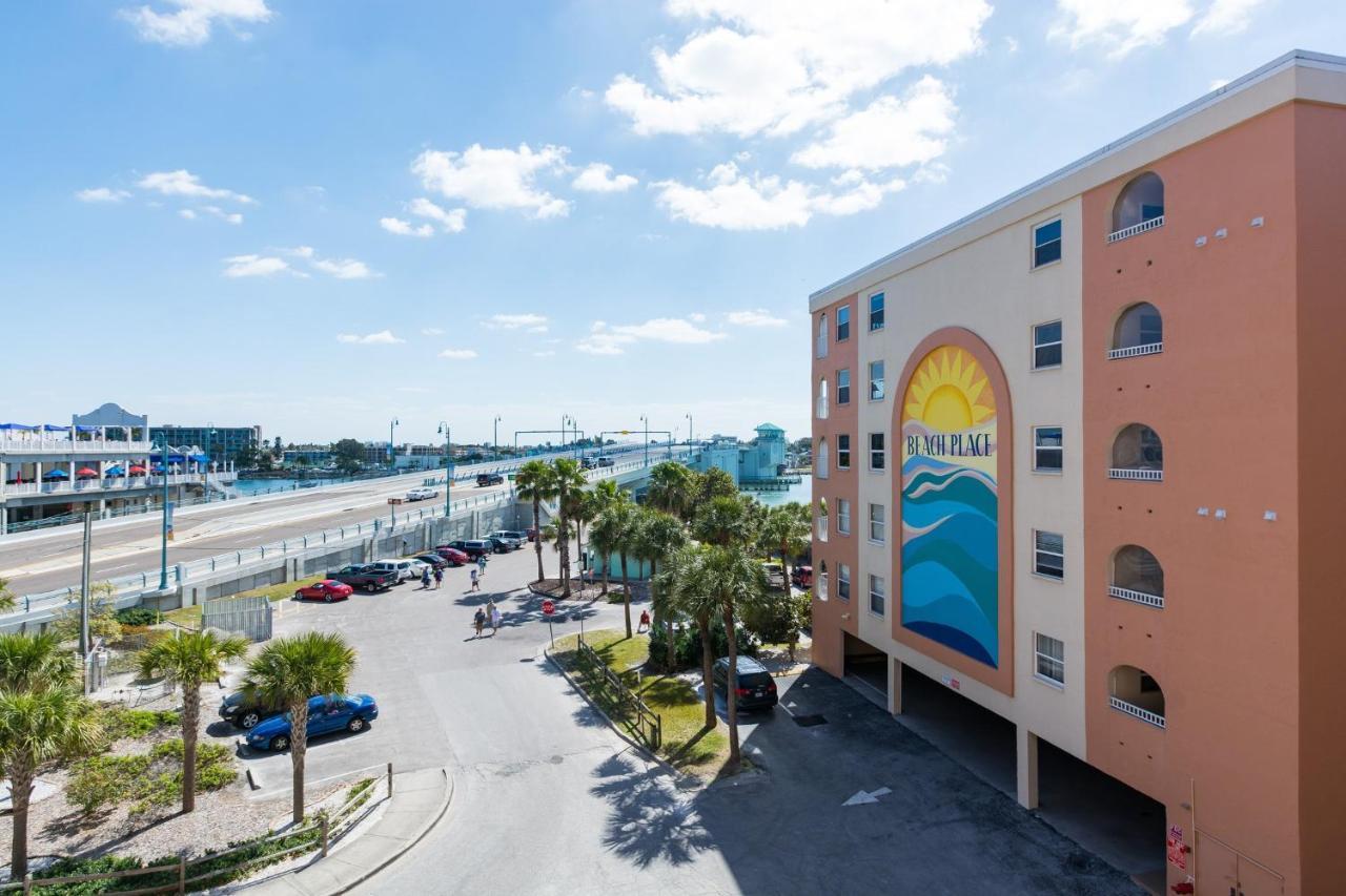 301 Beach Place Condos St. Pete Beach Exterior foto